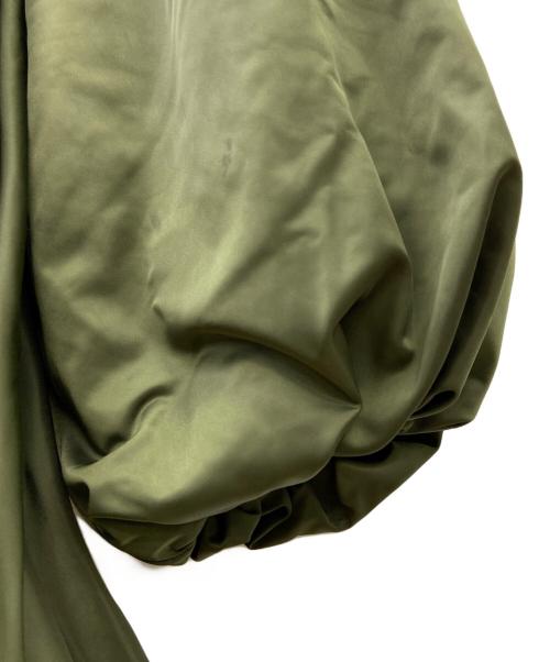 OMMO（オーエムエムオー）OMMO (オーエムエムオー) NECK GATHER BALLOON CT オリーブ サイズ:36の古着・服飾アイテム