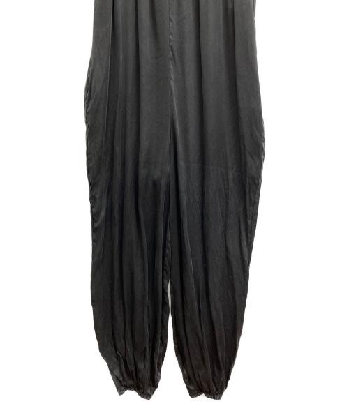 ERiKOKATORi（エリコカトリ）ERiKOKATORi (エリコカトリ) silk harem jumpsuit ブラック サイズ:Freeの古着・服飾アイテム