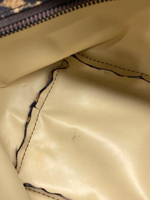 Herve Chapelier（エルベシャプリエ）Herve Chapelier (エルベシャプリエ) ナイロン舟型ショルダーバッグXS ブラウンの古着・服飾アイテム