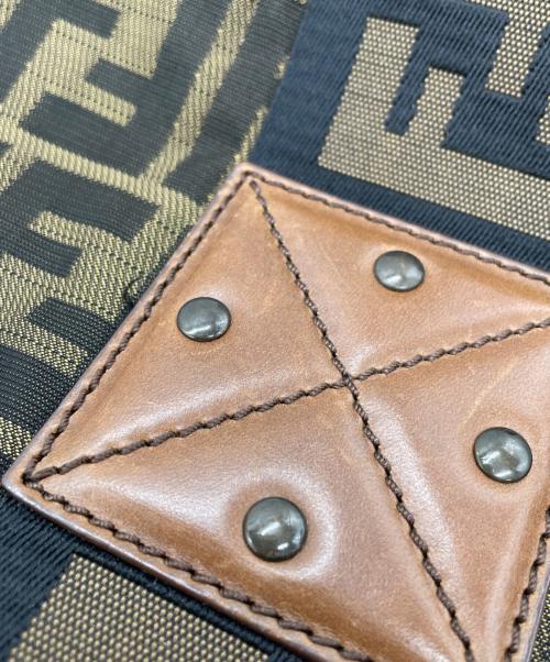 FENDI（フェンディ）FENDI (フェンディ) FENDI　ズッカ　ボストンバッグ ブラウンの古着・服飾アイテム
