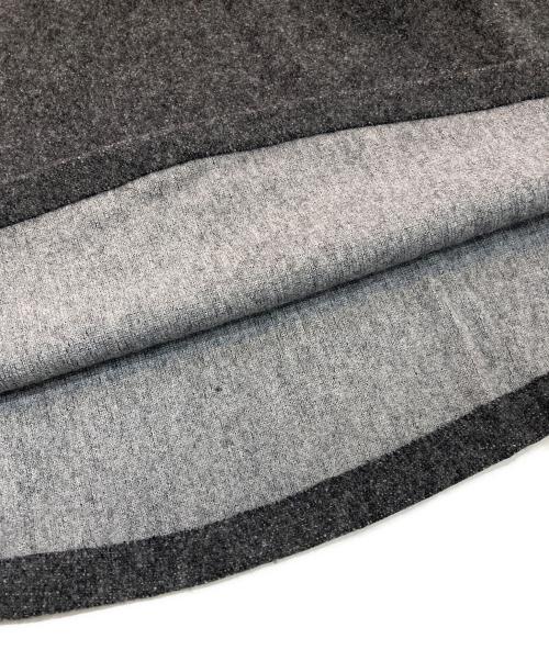 45R（フォーティファイブ・アール）45R (フォーティファイブ・アール) ノースリーブニットワンピース　7125008 ベージュ×グレーの古着・服飾アイテム