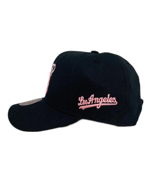 MITCHELL & NESS（ミッチェルアンドネス）MITCHELL & NESS (ミッチェルアンドネス) BLACK PINK (ブラックピンク) MLB (エムエルビー) キャップ サイズ:FREEの古着・服飾アイテム