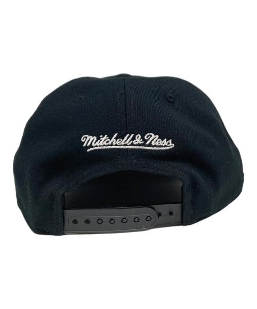 MITCHELL & NESS（ミッチェルアンドネス）MITCHELL & NESS (ミッチェルアンドネス) BLACK PINK (ブラックピンク) MLB (エムエルビー) キャップ サイズ:FREEの古着・服飾アイテム