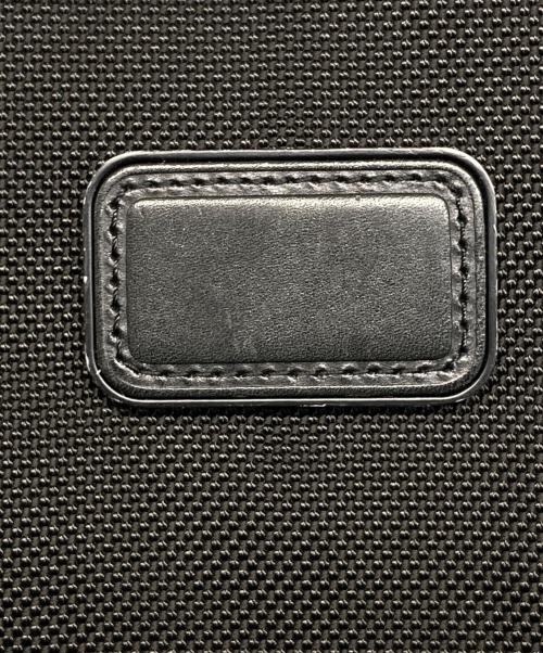 TUMI（トゥミ）TUMI (トゥミ) Alpha Ballistic Travel Flap Zip Crossbody アルファ・バリスティック・トラベル・フラップ・ジップ・クロスボディ ブラック サイズ:サイズ詳細参照の古着・服飾アイテム
