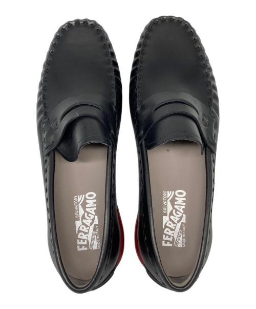 Salvatore Ferragamo（サルヴァトーレ フェラガモ）Salvatore Ferragamo (サルヴァトーレ フェラガモ) モカシン シューズ ブラック サイズ:7 1/2の古着・服飾アイテム