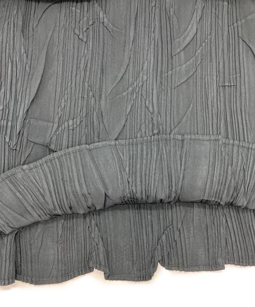 ISSEY MIYAKE（イッセイミヤケ）ISSEY MIYAKE (イッセイミヤケ) プリーツスカート　IM53-FG905 ブラック サイズ:Lの古着・服飾アイテム