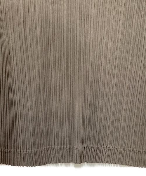 ISSEY MIYAKE（イッセイミヤケ）ISSEY MIYAKE (イッセイミヤケ) プリーツジャケット グレー サイズ:Ｍの古着・服飾アイテム