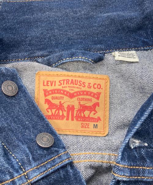 LEVI'S（リーバイス）LEVI'S (リーバイス) デニムトラッカージャケット インディゴ サイズ:Ｍの古着・服飾アイテム