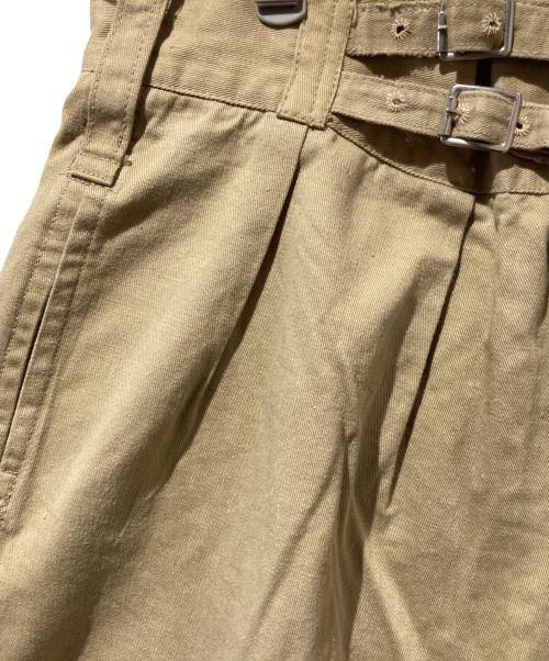 -（-）- (-) グルカショーツ ベージュ サイズ:不明の古着・服飾アイテム