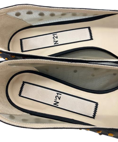 N°21（ヌメロヴェントゥーノ）N°21 (ヌメロヴェントゥーノ) ポインテッドトゥパンプス ブラック サイズ:40の古着・服飾アイテム