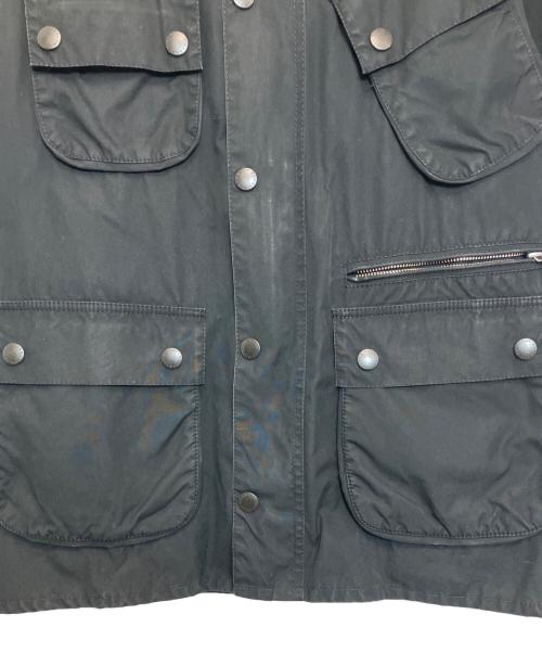 Barbour（バブアー）Barbour (バブアー) WHITE MOUNTAINEERING (ホワイトマウンテ二アニング) ワックスコットンフードジャケット ブラック サイズ:36の古着・服飾アイテム