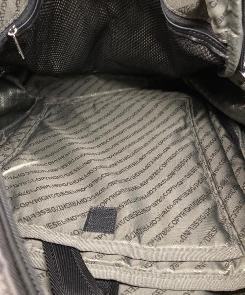 DIESEL（ディーゼル）DIESEL (ディーゼル) TRIBAL LYONEL BACKPACK カーキ サイズ:サイズ詳細参照の古着・服飾アイテム