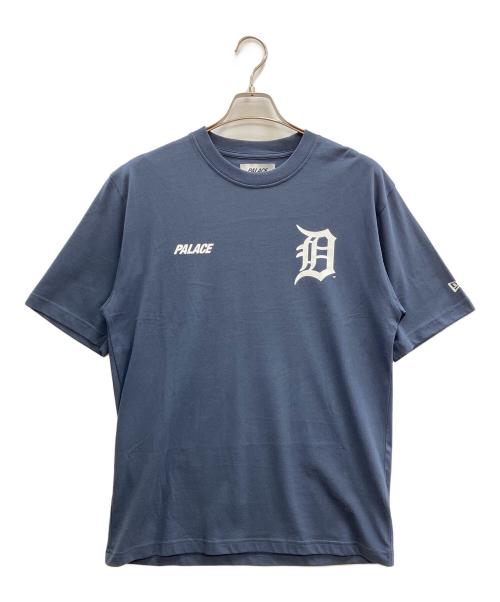 PALACE（パレス）PALACE (パレス) DETROIT TIGERS New Era (ニューエラ) コラボプリントTシャツ ネイビー サイズ:Mの古着・服飾アイテム