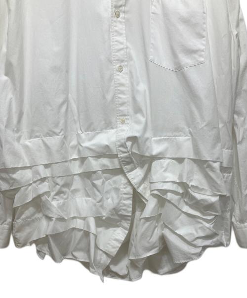 COMME des GARCONS COMME des GARCONS（コムデギャルソン コムデギャルソン）COMME des GARCONS COMME des GARCONS (コムデギャルソン コムデギャルソン) 裾変形 タックシャツ ホワイト サイズ:Sの古着・服飾アイテム