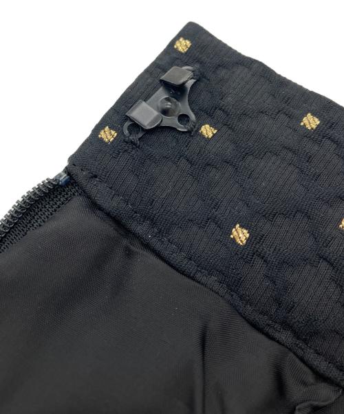 SHE TOKYO（シートーキョー）SHE TOKYO (シートーキョー) Anna Star Dot Black Skirt ブラック サイズ:38の古着・服飾アイテム