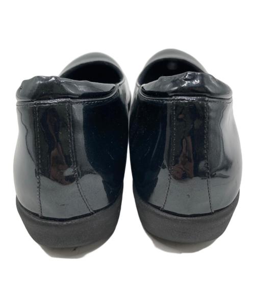 hills avenue（ヒルズアヴェニュー）hills avenue (ヒルズアヴェニュー) プレーンウェーブソールリップル ブラック サイズ:SIZE 22.5cmの古着・服飾アイテム