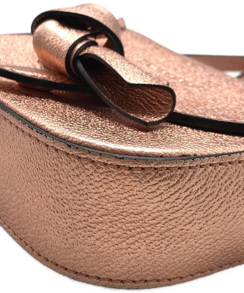 BURBERRY（バーバリー）BURBERRY (バーバリー) メタリックレザーミニショルダーバッグ ピンク サイズ:下記参照の古着・服飾アイテム