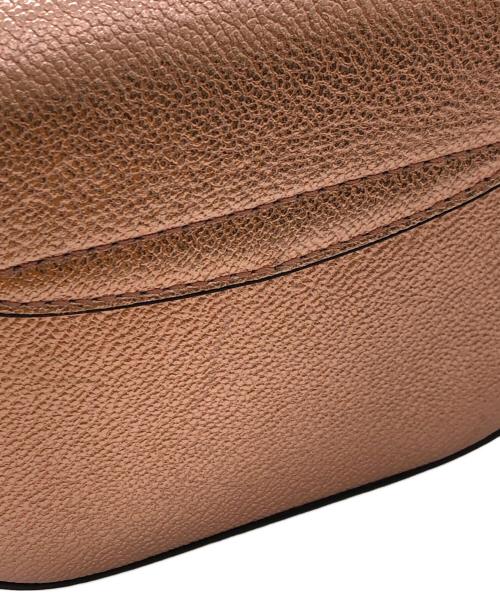 BURBERRY（バーバリー）BURBERRY (バーバリー) メタリックレザーミニショルダーバッグ ピンク サイズ:下記参照の古着・服飾アイテム