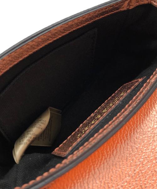 BURBERRY（バーバリー）BURBERRY (バーバリー) メタリックレザーミニショルダーバッグ ピンク サイズ:下記参照の古着・服飾アイテム