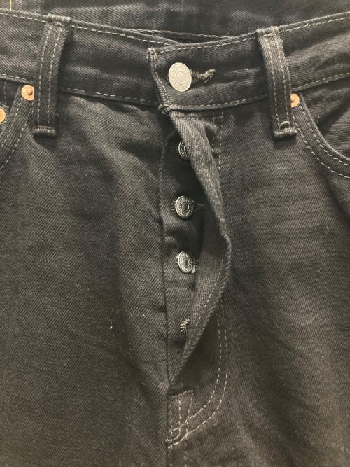 LEVI'S（リーバイス）LEVI'S (リーバイス) 501ブラックデニムパンツ ブラック サイズ:33の古着・服飾アイテム
