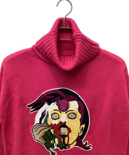 ジョジョの奇妙な冒険（ジョジョノ奇妙ナ冒険）ジョジョの奇妙な冒険 (ジョジョノ奇妙ナ冒険) glamb (グラム) ドッピオ刺繍タートルネックセーター サイズ:1の古着・服飾アイテム