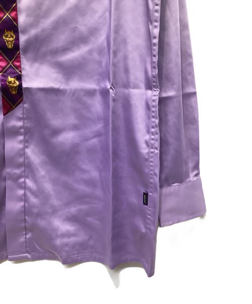 ジョジョの奇妙な冒険（ジョジョノ奇妙ナ冒険）ジョジョの奇妙な冒険 (ジョジョノ奇妙ナ冒険) glamb (グラム) キラーシャツ サイズ:1の古着・服飾アイテム