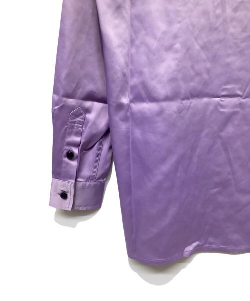 ジョジョの奇妙な冒険（ジョジョノ奇妙ナ冒険）ジョジョの奇妙な冒険 (ジョジョノ奇妙ナ冒険) glamb (グラム) キラーシャツ サイズ:1の古着・服飾アイテム