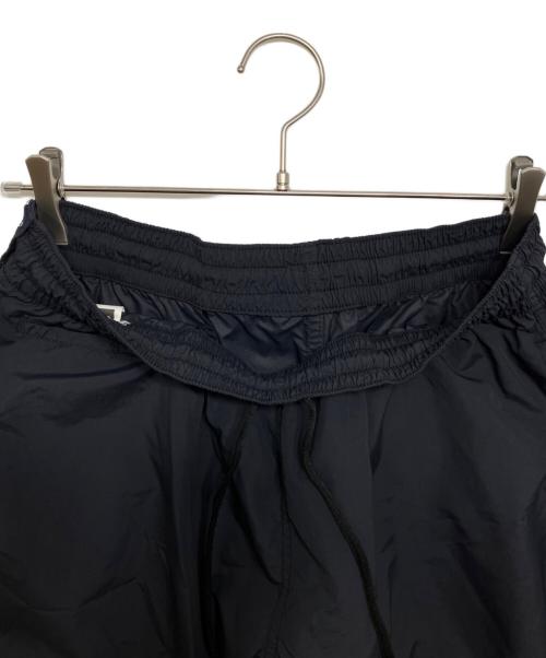 DESCENDANT（ディセンダント）DESCENDANT (ディセンダント) ナイロンハーフパンツ グレー サイズ:3の古着・服飾アイテム