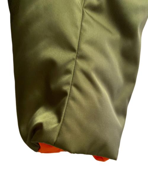 PRADA（プラダ）PRADA (プラダ) RE-NYLON OVERSIZED BOMBER JACKET オリーブ サイズ:Sの古着・服飾アイテム