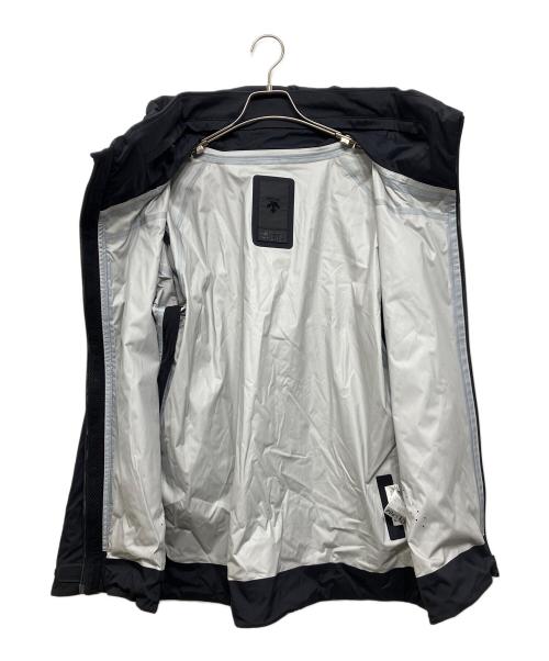 DESCENTE ALLTERRAIN（デザイント オルテライン）DESCENTE ALLTERRAIN (デザイント オルテライン) HARD SHELL JACKET CREAS ブラック サイズ:Oの古着・服飾アイテム
