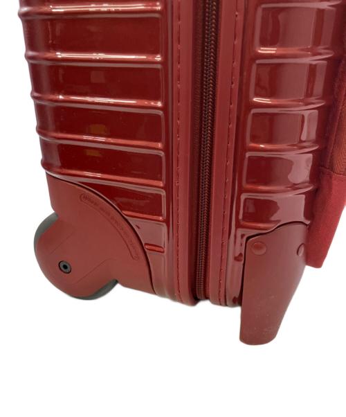 RIMOWA（リモワ）RIMOWA (リモワ) サルサデラックスハイブリット レッドの古着・服飾アイテム