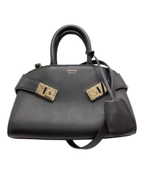 Salvatore Ferragamo（サルヴァトーレ フェラガモ）Salvatore Ferragamo (サルヴァトーレ フェラガモ) HUG ミニ 2WAYショルダーバッグ ブラックの古着・服飾アイテム