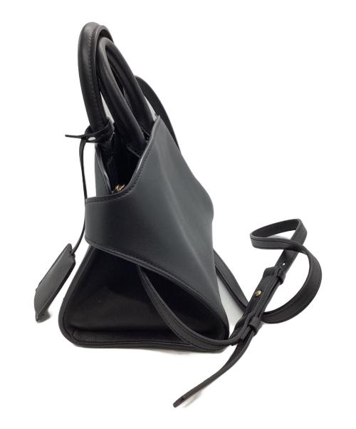 Salvatore Ferragamo（サルヴァトーレ フェラガモ）Salvatore Ferragamo (サルヴァトーレ フェラガモ) HUG ミニ 2WAYショルダーバッグ ブラックの古着・服飾アイテム