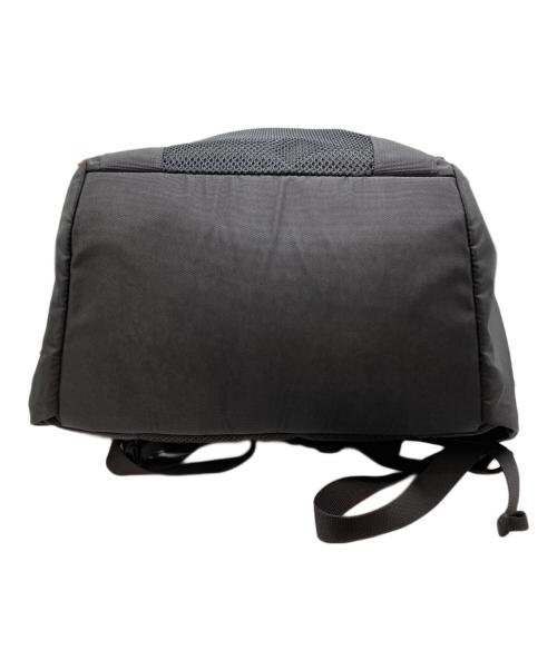 Columbia（コロンビア）Columbia (コロンビア) バンピング フォレスト アウトドライ　26L ブラックの古着・服飾アイテム