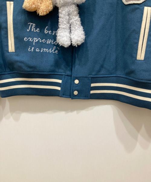13DE MARZO（トレセ デ マルソ）13DE MARZO (トレセ デ マルソ) SMILEY (スマイリー) コラボスタジャン アイボリー×ブルー サイズ:Ⅼの古着・服飾アイテム