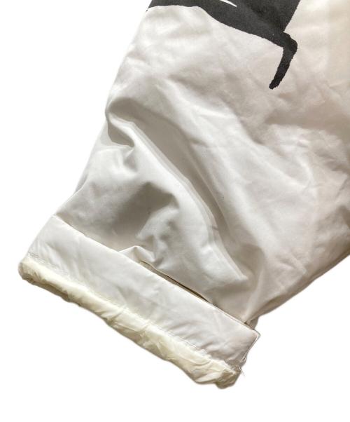 13DE MARZO（トレセ デ マルソ）13DE MARZO (トレセ デ マルソ) NASA Astronaut Teddy Bear Painted Down Jacket ホワイト サイズ:SIZE Lの古着・服飾アイテム