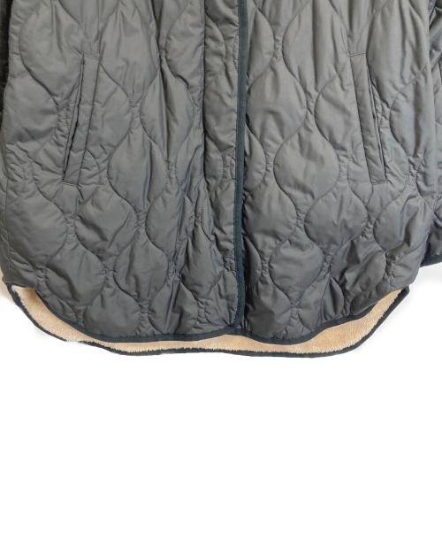 FRAMeWORK（フレームワーク）FRAMeWORK (フレームワーク) キルティングボア２WAYフーディコート ブラック サイズ:FREEの古着・服飾アイテム