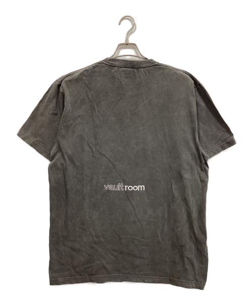 VAULTROOM（ボルトルーム）VAULTROOM (ボルトルーム) VR × LAPKARU TEE チャコールグレー サイズ:Ｌの古着・服飾アイテム