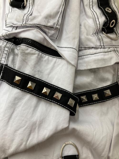 TRIPP NYC（トリップニューヨークシティー）TRIPP NYC (トリップニューヨークシティー) PYRAMID STUD STRAP PANT ホワイト サイズ:XXSの古着・服飾アイテム