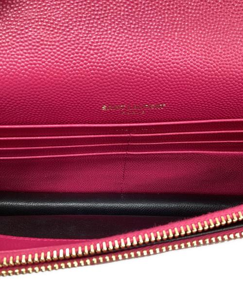 Saint Laurent Paris（サンローランパリ）Saint Laurent Paris (サンローランパリ) エンベロープチェーンウォレット ピンクの古着・服飾アイテム
