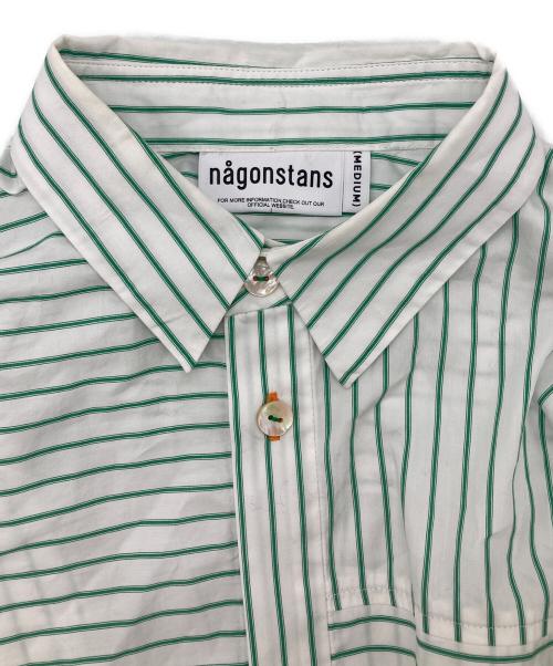 nagonstans（ナゴンスタンス）nagonstans (ナゴンスタンス) ストライプ ラウンドフレアシャツ ホワイト×グリーン サイズ:Mの古着・服飾アイテム