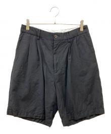 UNIVERSAL PRODUCTS.（ユニバーサルプロダクツ）の古着「2TUCK SUMMER WOOL EASY SHORTS」｜ブラック