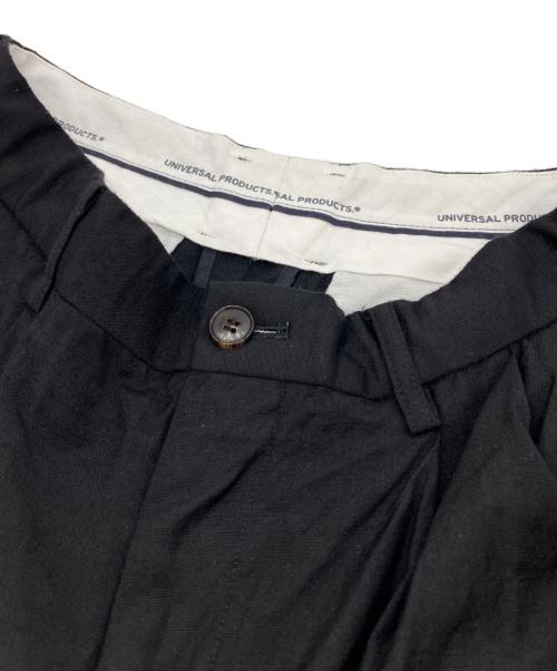 UNIVERSAL PRODUCTS.（ユニバーサルプロダクツ）UNIVERSAL PRODUCTS. (ユニバーサルプロダクツ) 2TUCK SUMMER WOOL EASY SHORTS ブラック サイズ:SIZE 2の古着・服飾アイテム