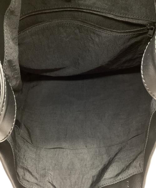 ERA.（エラ）ERA. (エラ) Nappa Calf Musem Tote Bag ブラックの古着・服飾アイテム