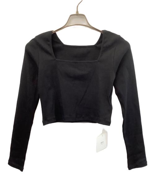 IENA LA BOUCLE（イエナ ラ ブークル）IENA LA BOUCLE (イエナ ラ ブークル) コンパクトベアスクエアネックカットソー ブラック サイズ:Free 未使用品の古着・服飾アイテム