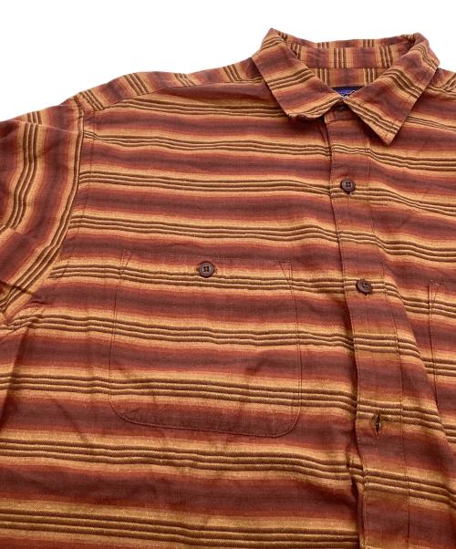 Patagonia（パタゴニア）Patagonia (パタゴニア) コットンマルチボーダーシャツ オレンジ×ブラウン サイズ:SIZE Mの古着・服飾アイテム