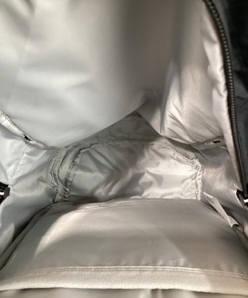 MOUNTAIN HARD WEAR（マウンテンハードウェア）MOUNTAIN HARD WEAR (マウンテンハードウェア) バックパックの古着・服飾アイテム