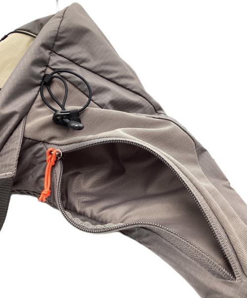 SALOMON（サロモン）SALOMON (サロモン) XT15 フェザーグレー×キトゥン サイズ:背面サイズ48cm/容量15Lの古着・服飾アイテム