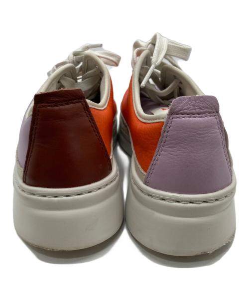 CAMPER（カンペール）CAMPER (カンペール) ローカットスニーカー オレンジ×パープル サイズ:SIZE 37の古着・服飾アイテム