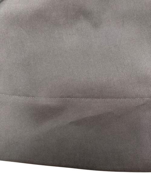 ATON（エイトン）ATON (エイトン) VINTAGE NYLON TWILL フレアスカート グレー サイズ:SIZE 1の古着・服飾アイテム